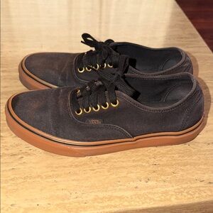 Vans Black Canvas Low-Top Sneakers with Gum Sole and Gold Eyelets